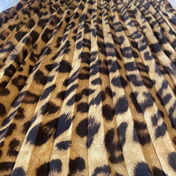 Lulu’s • Tasteful Living Leopard Print Satin Pleated Midi Skirt - Picture 3 of 5
